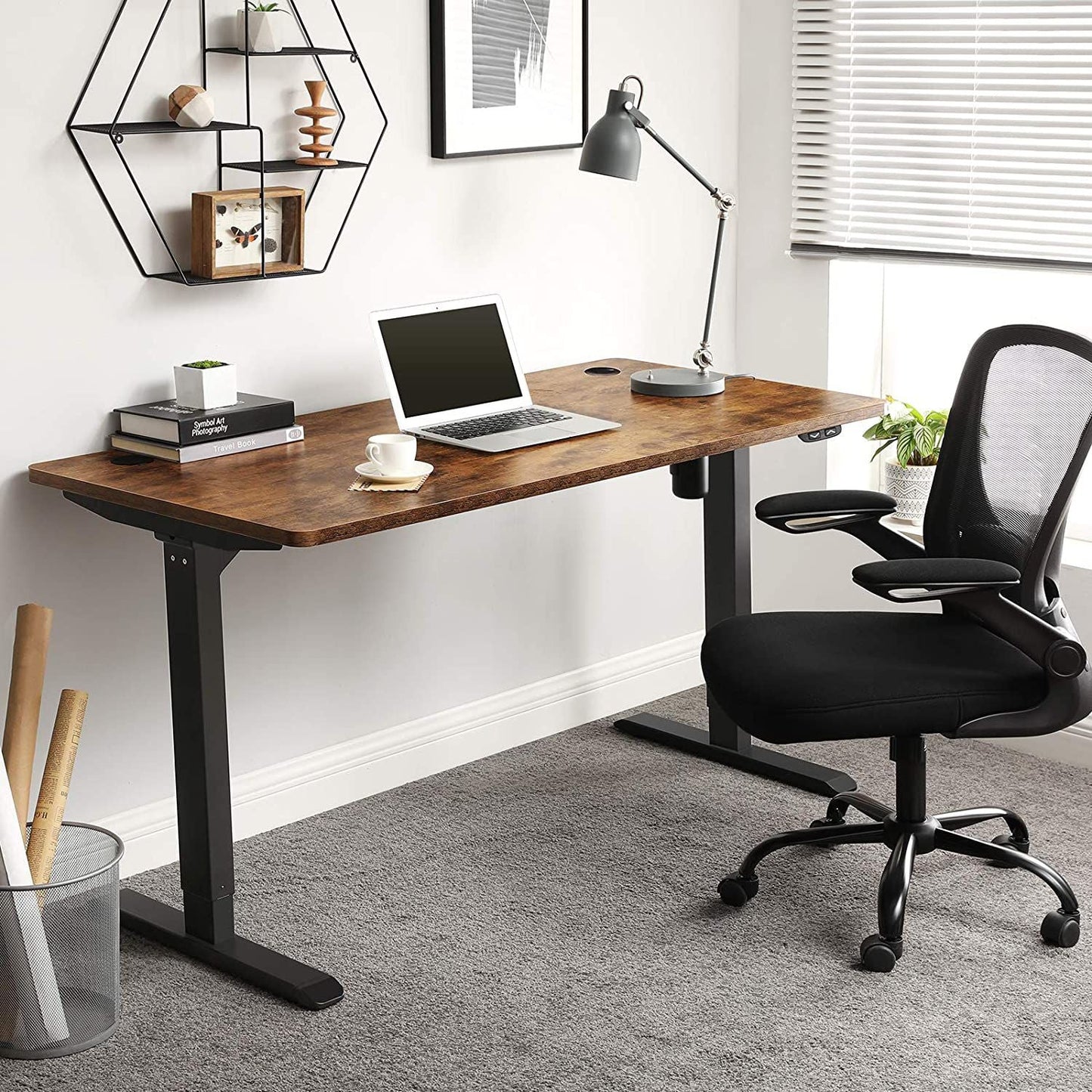 Scrivania Elettrica Regolabile in Altezza, 70 x 140 x (73-114) cm, Regolazione Continua, Marrone Vintage e Nero, SONGMICS, 1