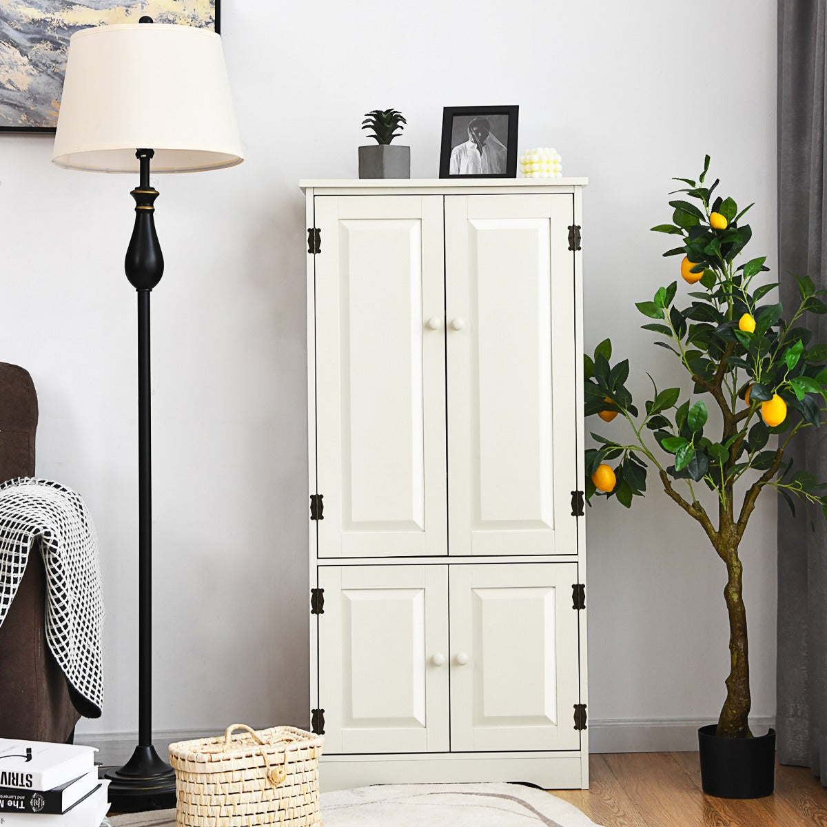 Armadio, Armadio verticale a doppia anta con mensola regolabile, Organizer di legno, Beige, Costway, 2