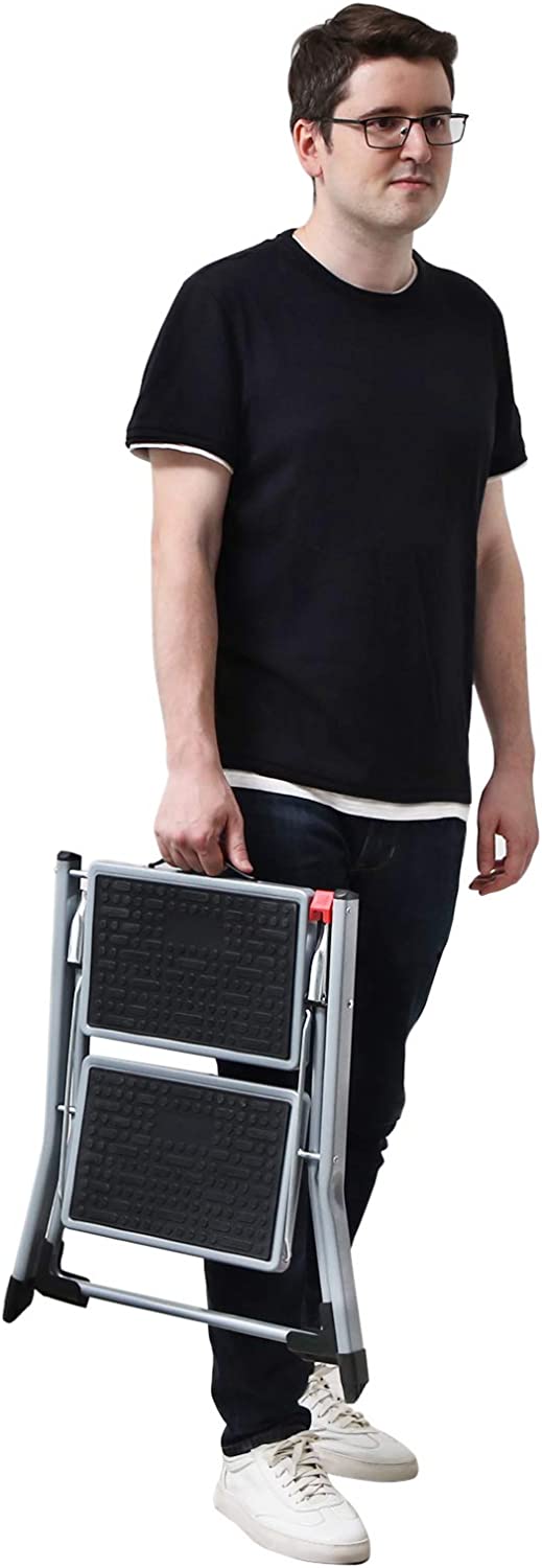 Scaletta richiudibile, Facile da trasportare, pesa solo 3,5 kg - SONGMICS