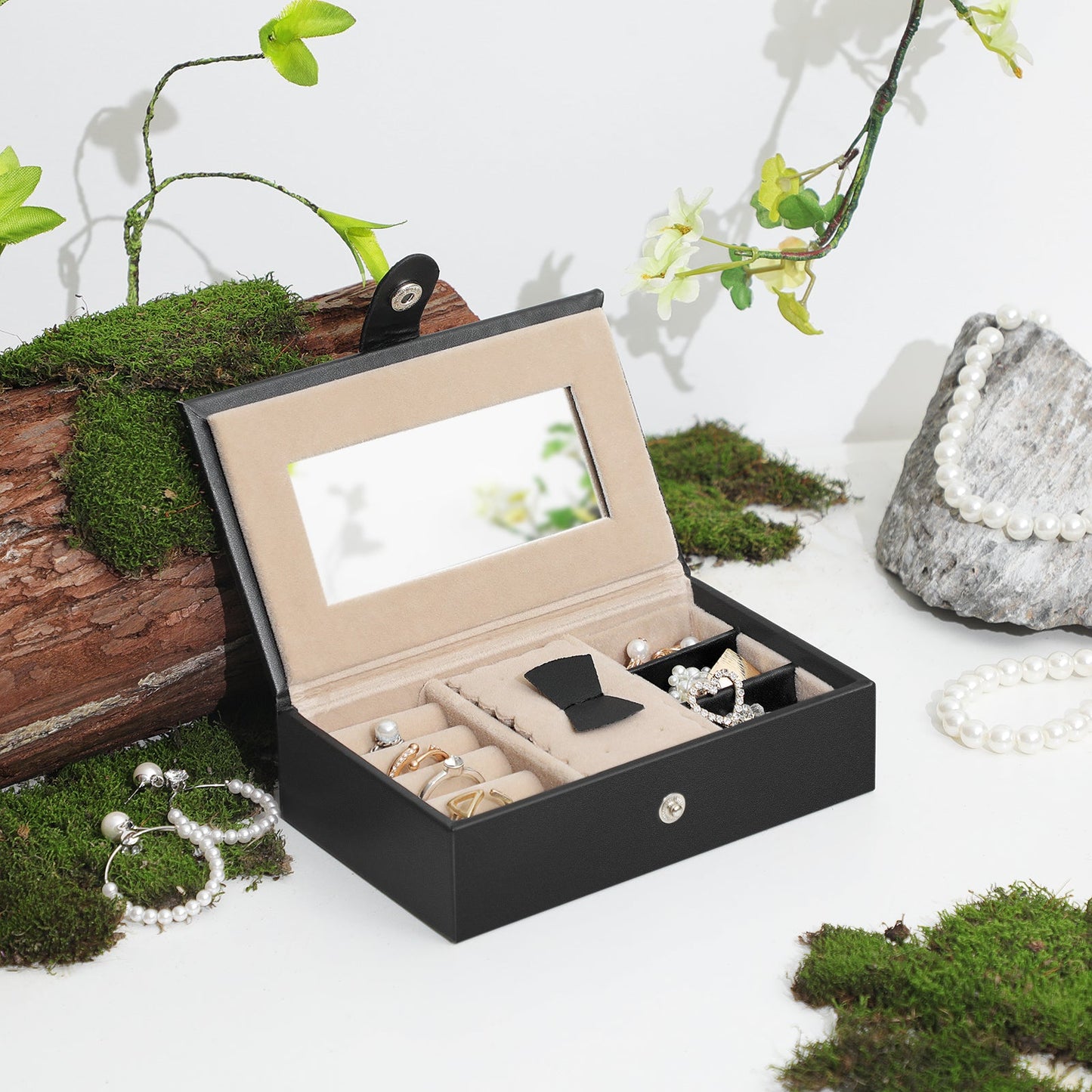 Scatola portagioie, con 2 cassetti, specchio, 5