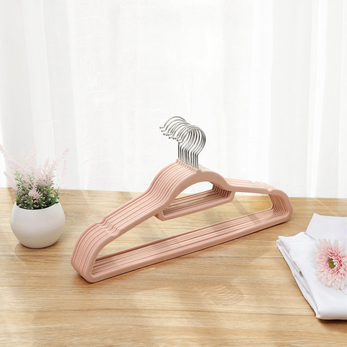 Grucce per Abiti, in Velluto, 50 Pezzi, Grucce per Pantaloni, 43,5cm, Gancio Girevole, Grucce Salvaspazio, Rosa, , Songmics, 8