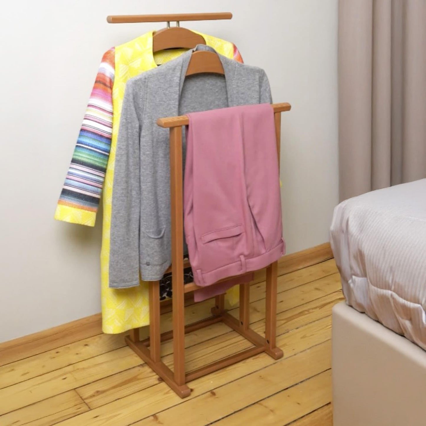 Servomuto, Made in Italy, Indossatore da Camera, 2 gruccie e 2 portapantaloni, Faggio massiccio, Ciliegio, Tatkraft Duke, 4